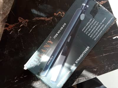 Sokany HS-016 professional hair straightener.