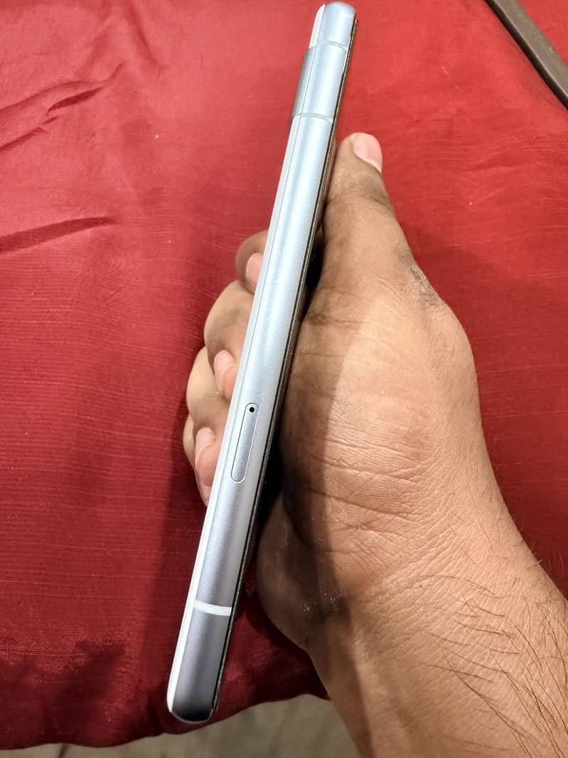 Google Pixel 7a 5