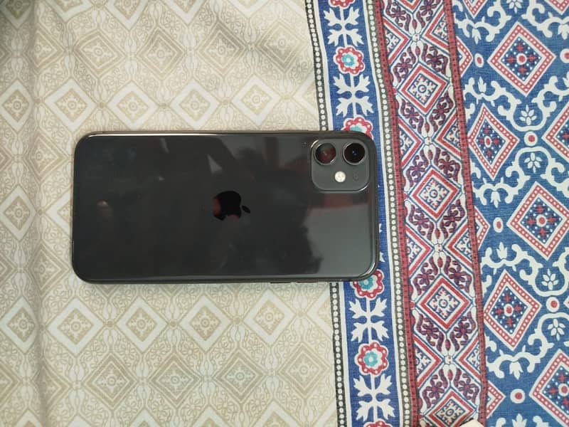 iPhone 11 2