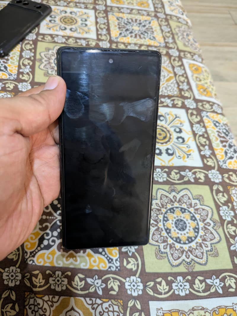 Google Pixel 6 5