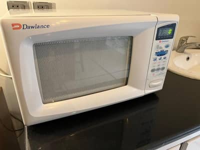 Dawlance Microwave oven