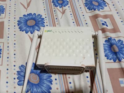 PTCL ZTE WiFi Router ZXHN H168N - Dual Antenna - Working Condition