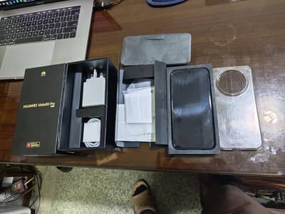 Huawei Mate 80 pro, 16GB, 512GB Global, 10/10 condition.
