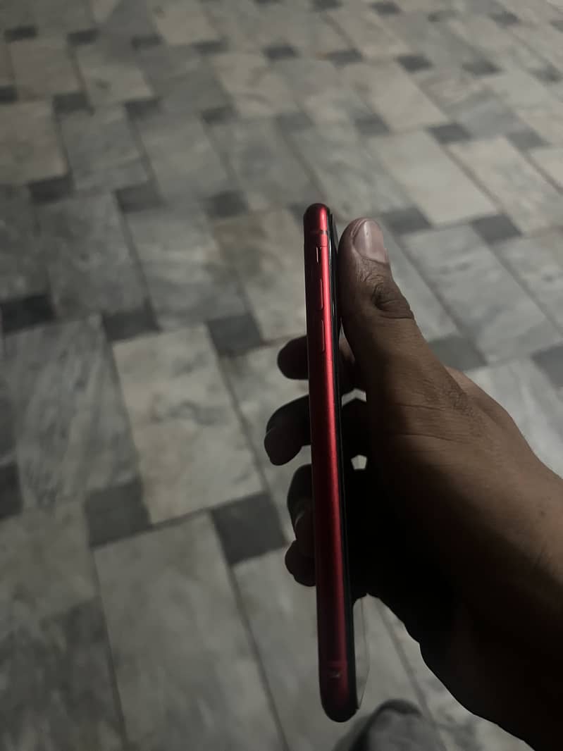Apple iPhone 11 6