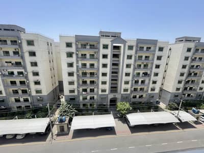 12 MARLA 4 BEDROOM APARTMENT FOR RENT