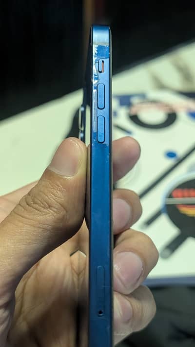 iphone 12 (128 GB) - Official PTA Approved - 85% Battery Health