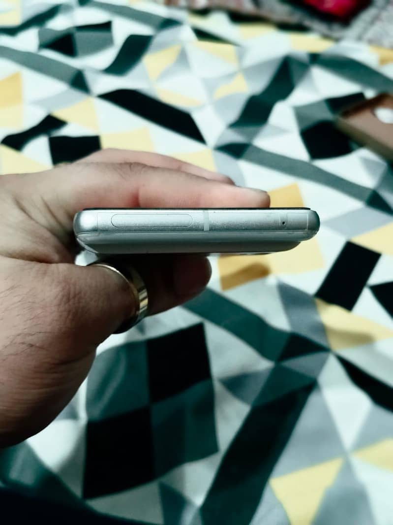 Google Pixel 7 2