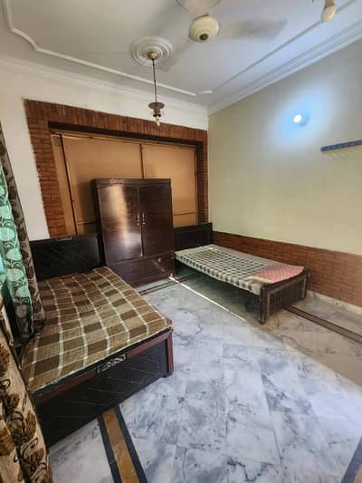 Furnish room available in G11/1 for Male