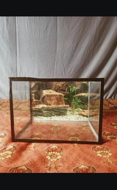 New Aquarium For Sale With Accessories Condition No Leakage No Damage