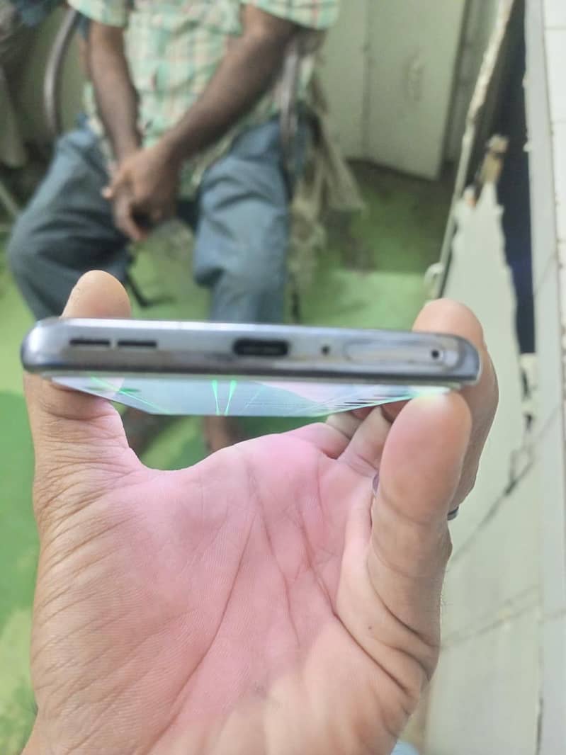 One Plus 9 4