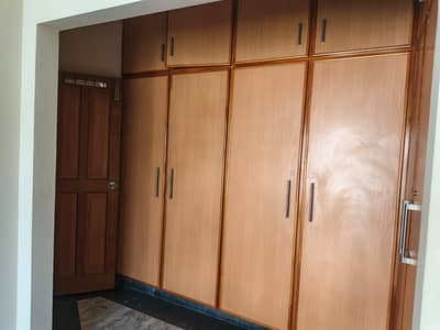 FOR RENT FULL HOUSE 1 KANAL DOUBLE STORY MARBLE WOOD WORK FLOOR BEAUTIFUL HOUSE TOP LOCATION MAIN HAMDARD ROAD A1 SOCIETY TOWNSHIP LAHORE