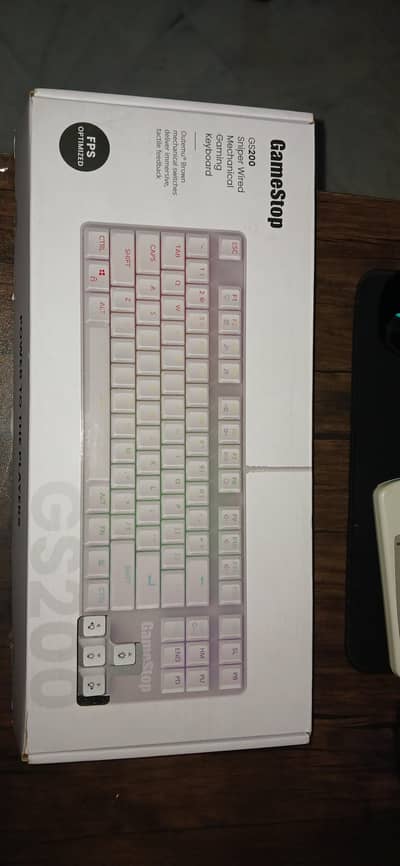 USED GAMESTOP GS200 MECHANICAL GAMING KEYBOARD