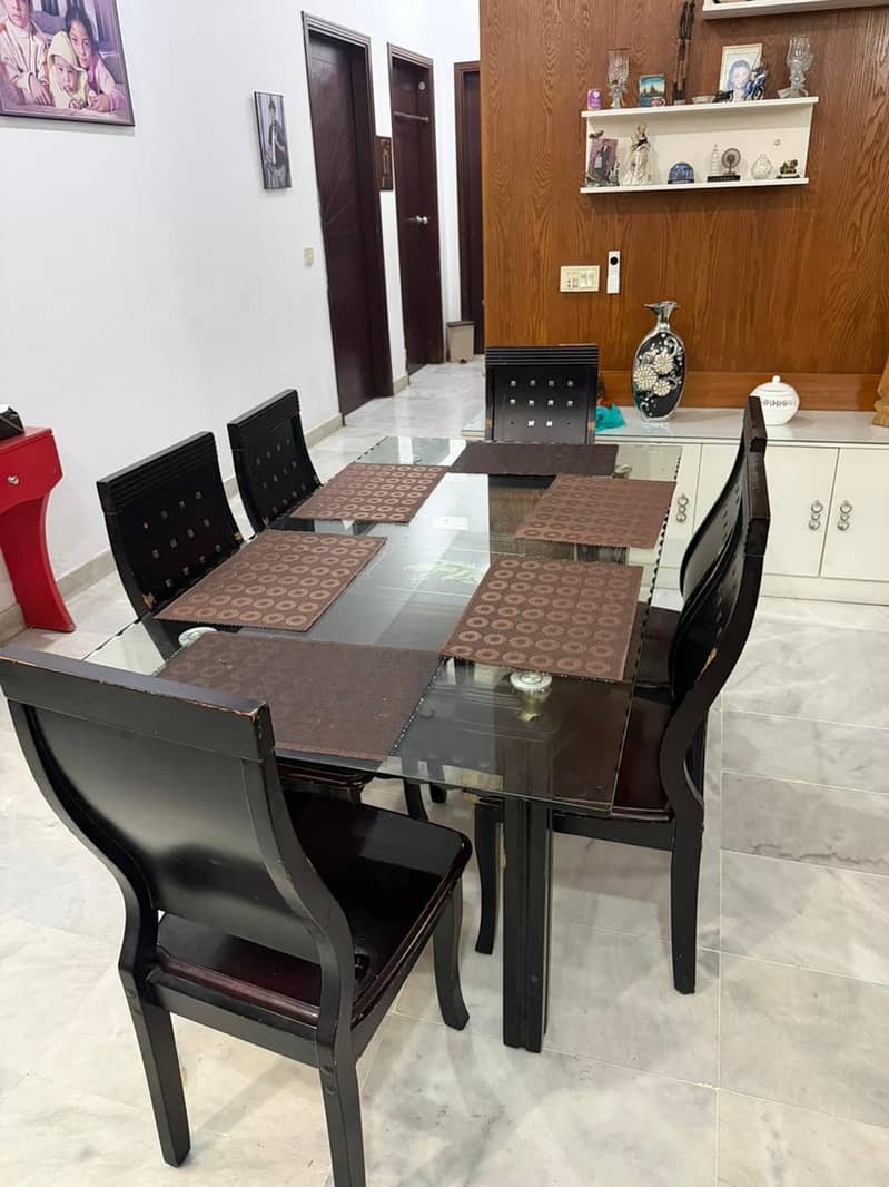 dinning table 4