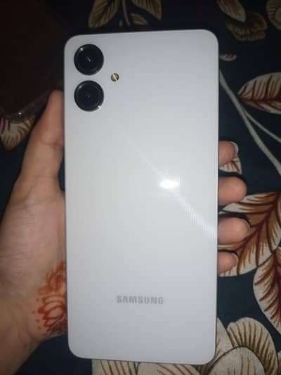 Samsung Mobile A06