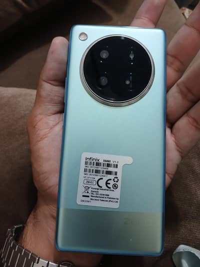 Infinix Zero 40