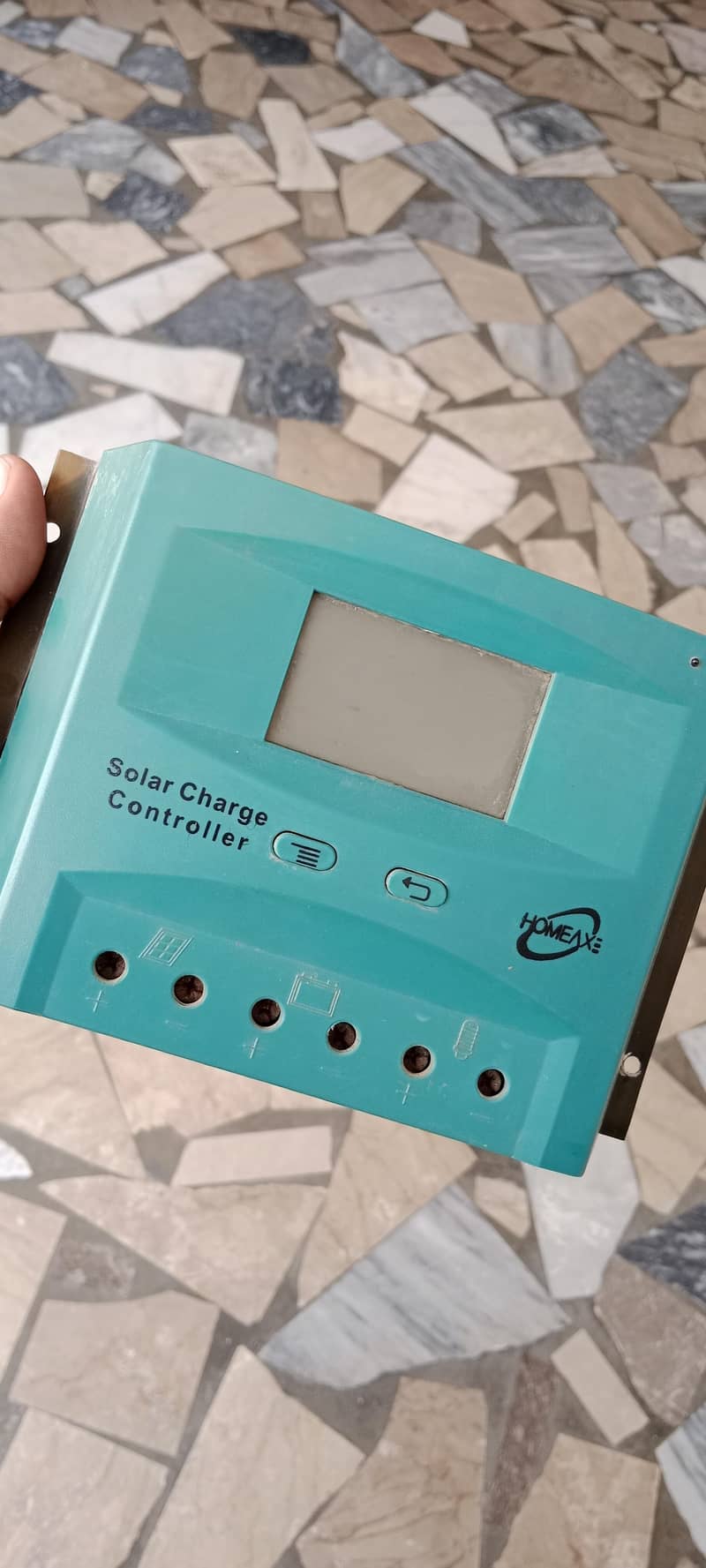 APC Solar System 3x250W Panels with UPS & Controller Setup 6