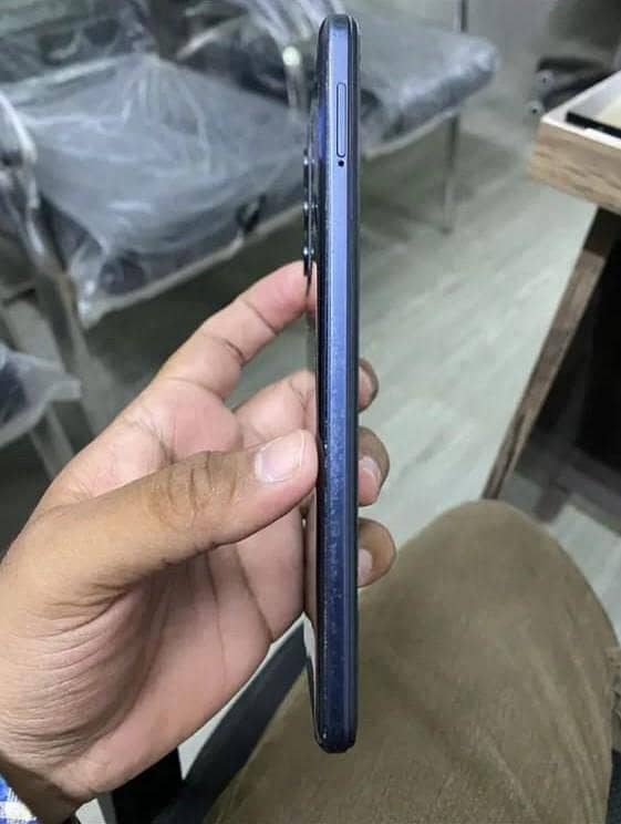 Tecno CAMON 18T 1