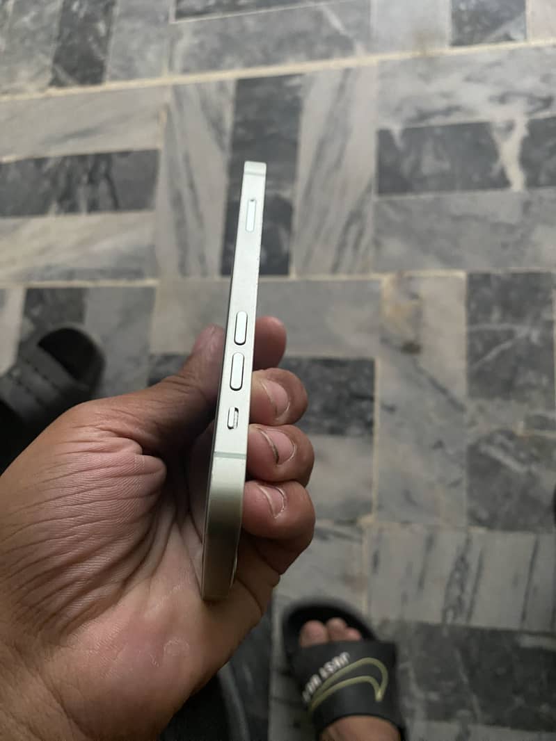 Apple iPhone 12 mini 5