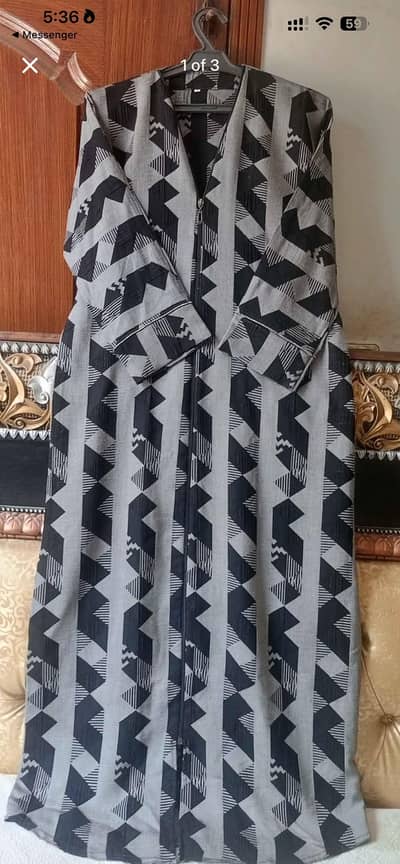Abaya, geometric pattern abaya, Branded Abaya, small size Abaya.