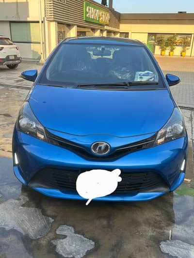 Toyota Vitz 2014