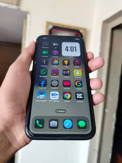iPhone XR fix price