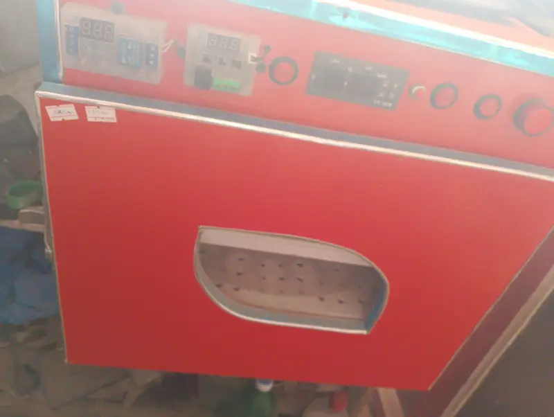 96 Eggs Fully Automatic incubator — photo 2