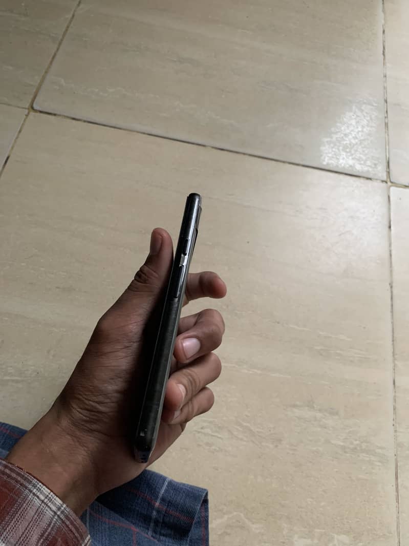 Google Pixel 6a 5