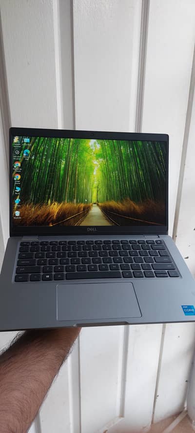Dell latitude 5320 16 + 256 Mint Condition