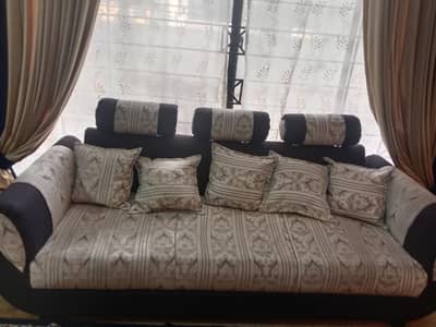 7 seater luxurious sofa set