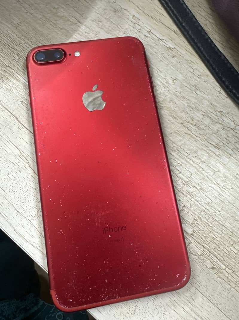 Apple iPhone 7 Plus 1