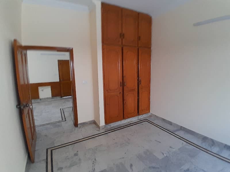 Upper Portion For Rent 6