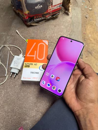 spark 40 pro plus