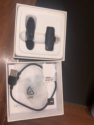 Hoco wireless digital microphone for sale