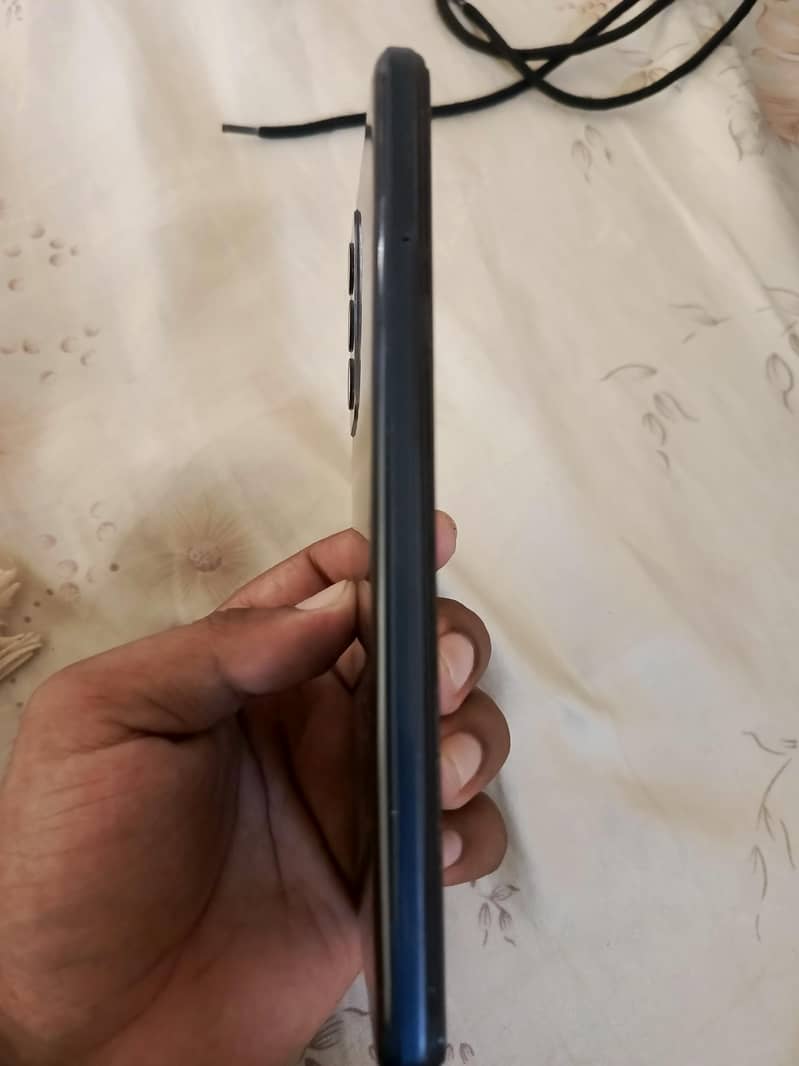 Tecno Camon 18T with box 3