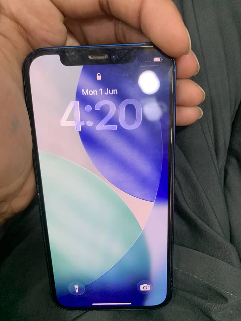 Apple iPhone 12 2