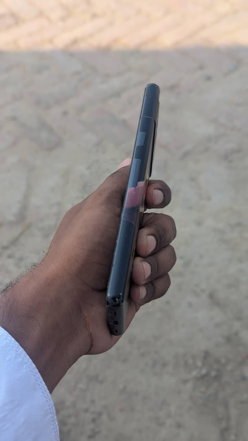 Google Pixel 7a 4