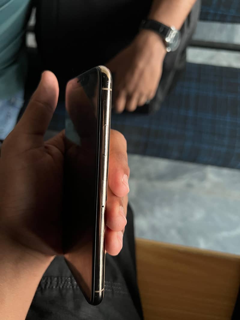 Apple iPhone XS 2