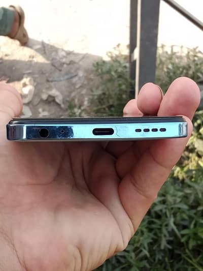 Infinix Hot 40i