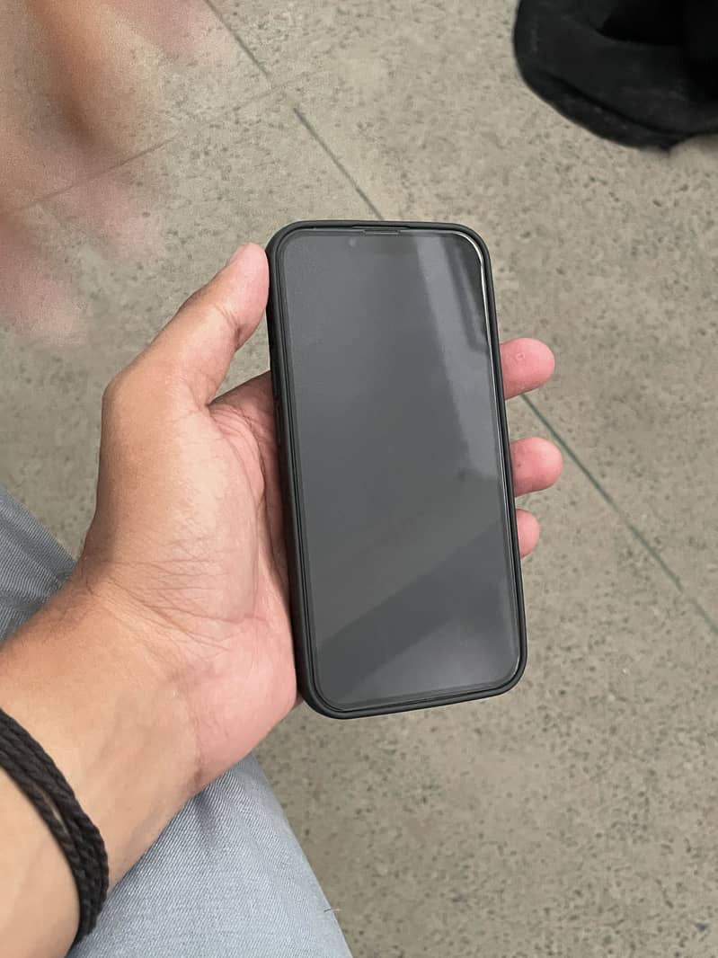IPHONE 13 JV 5