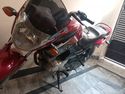 YBR 125