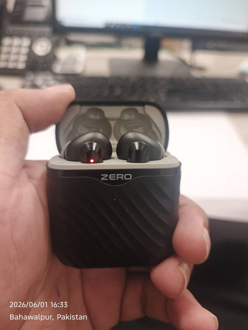 Zero Earbuds Flow 1