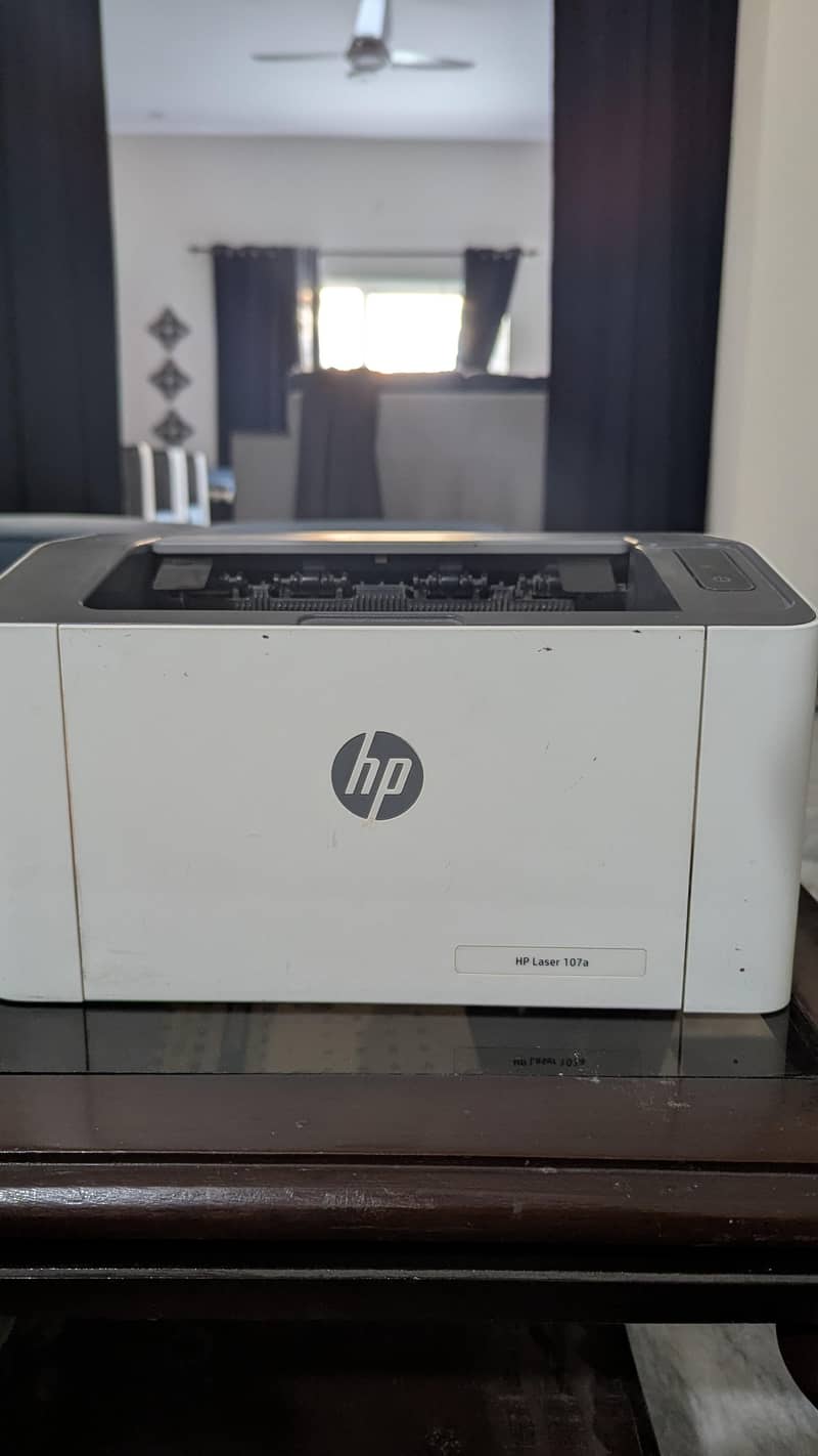 HP Laser 107a Printer 0
