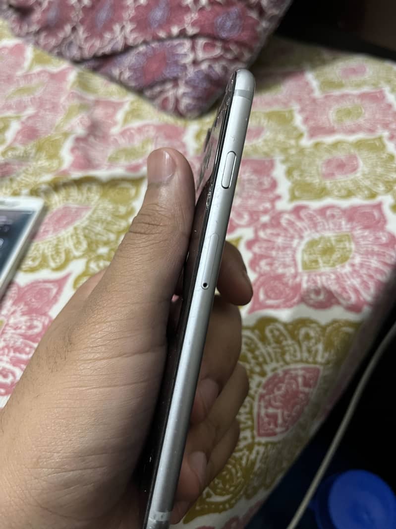 iPhone 6S 5
