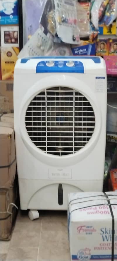 12 volt per chalta achi cooling