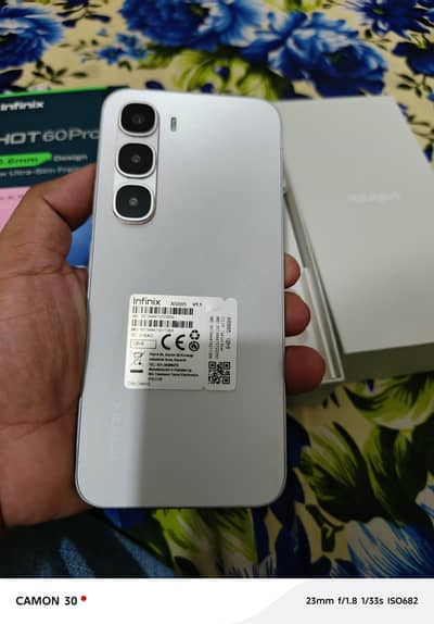 infinix hot 60 pro 8+8/128 complete saman with warnty good condition