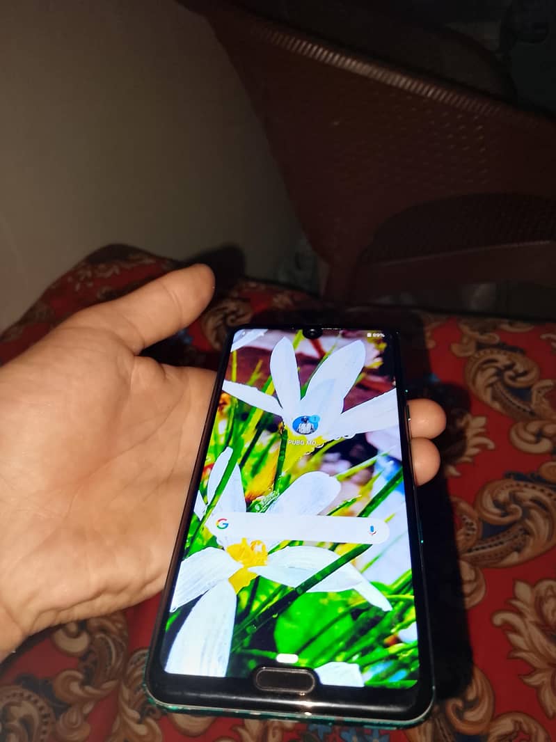 Sharp Aquos R3 0