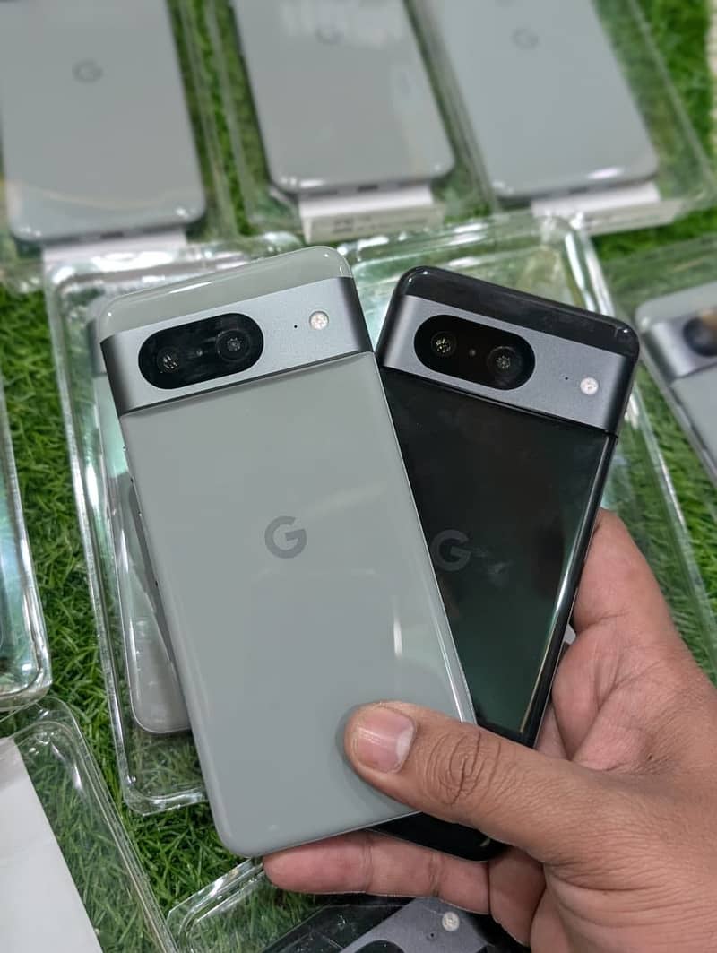 Google Pixel 8 0