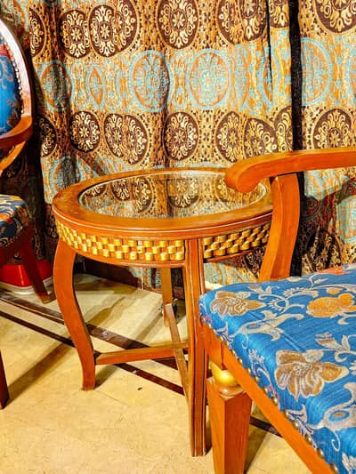 Coffee table and chair set