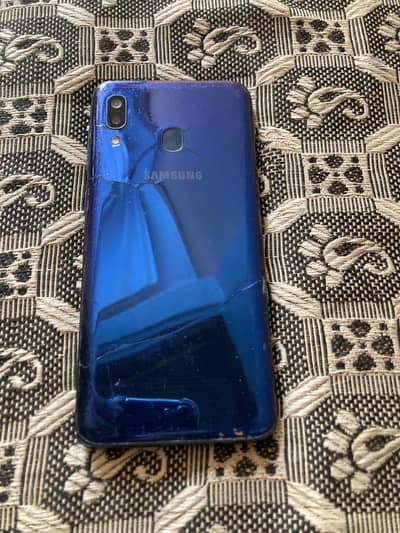 Samsung Mobile A20
