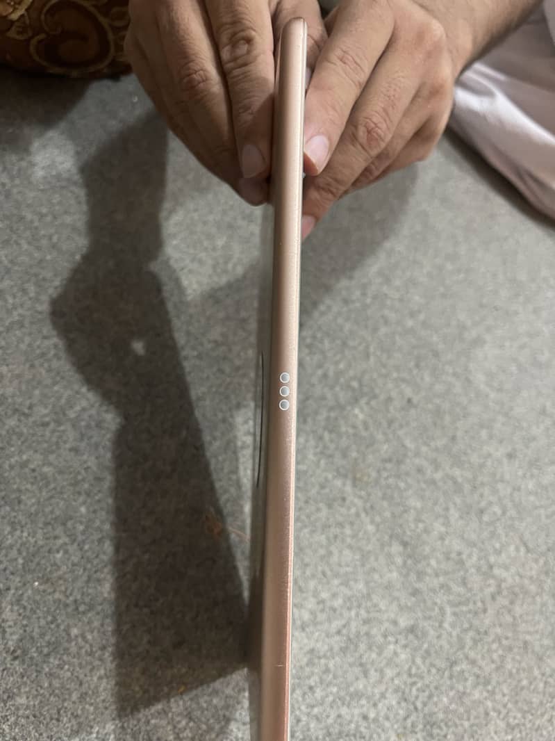iPad 8th generation 4
